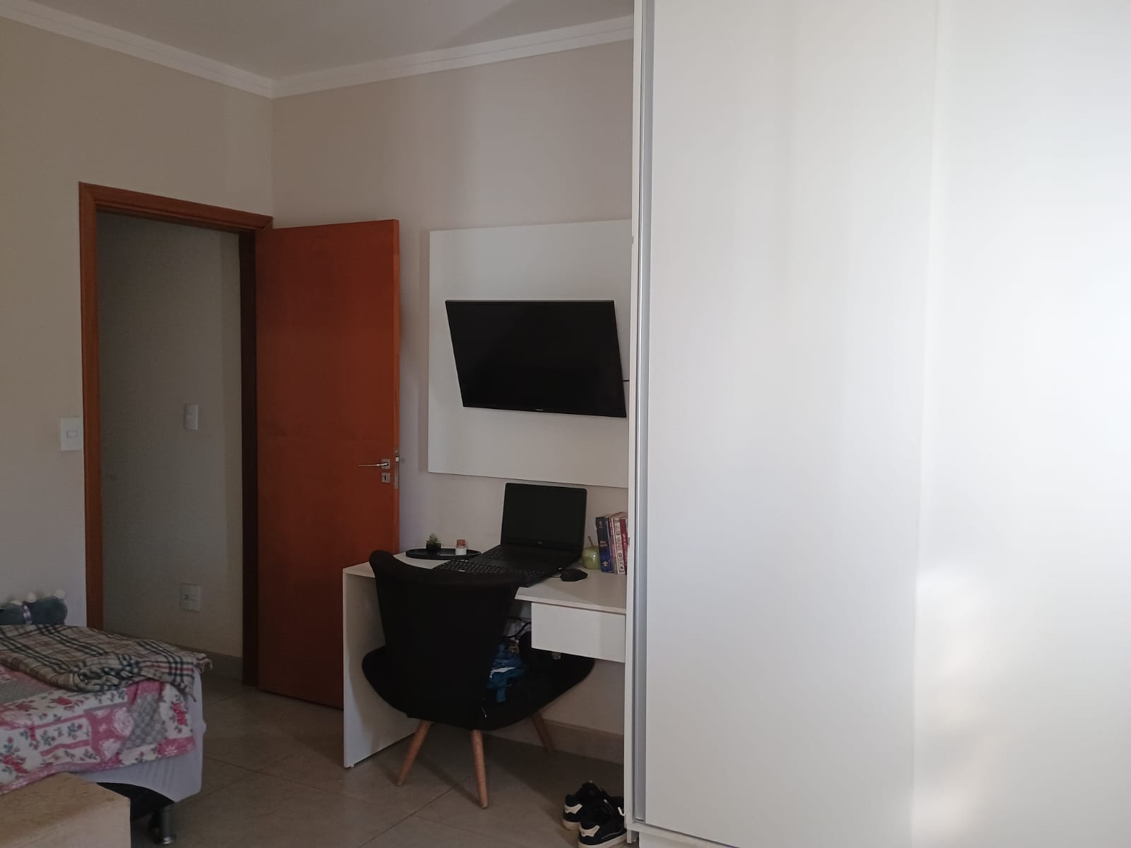 c9f35a12-d020-4231-94fa-61ddef4e808c