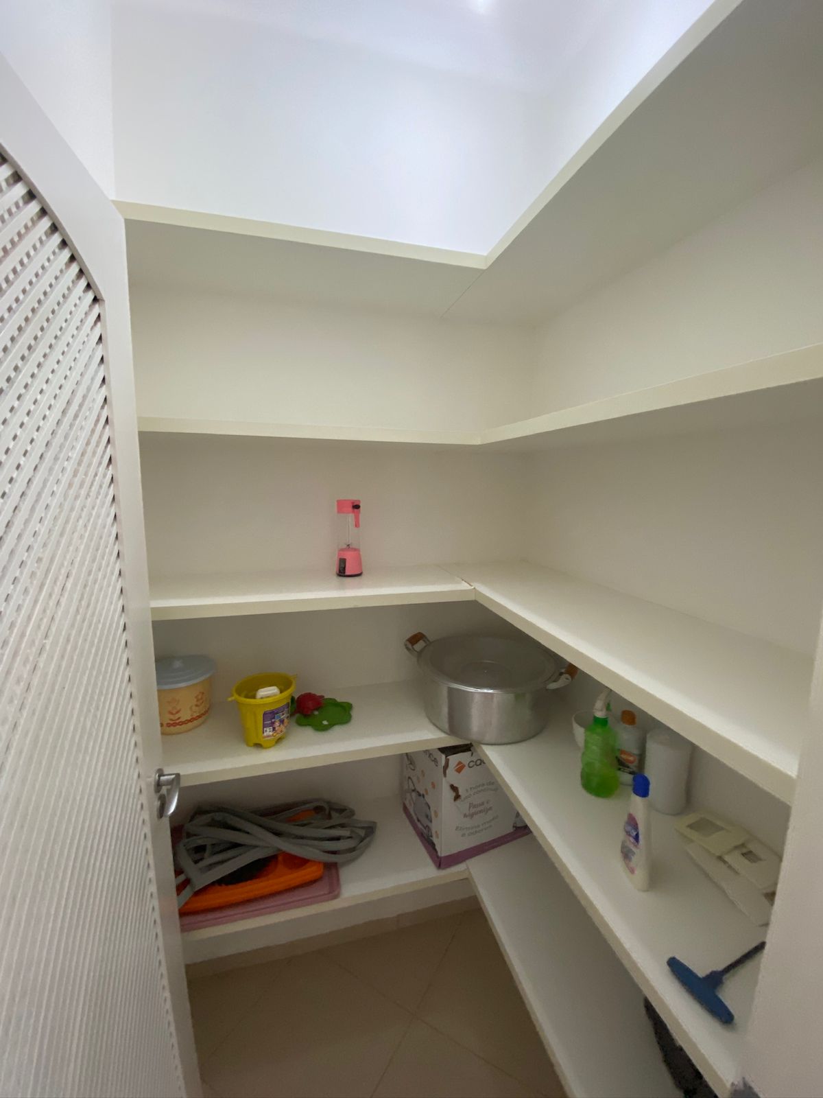 b09b5116-ec3c-4688-b577-990bd20d440f